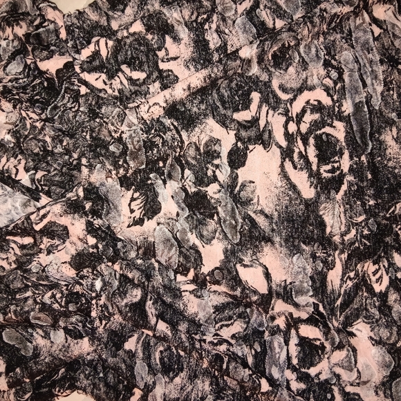 DAYTRIP ladies size small. Lace - Picture 4 of 5